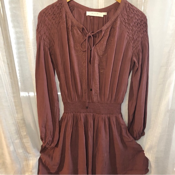 Astr long sleeve size S dress - Picture 3 of 12